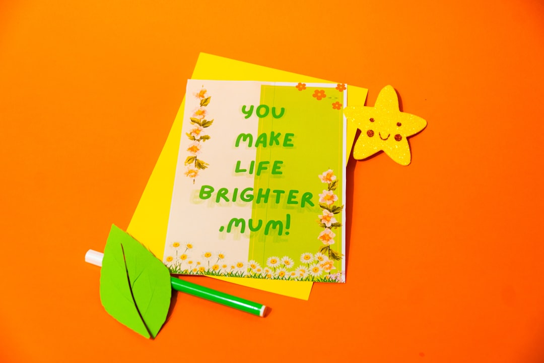 Card with "you make life brighter mum!" text
